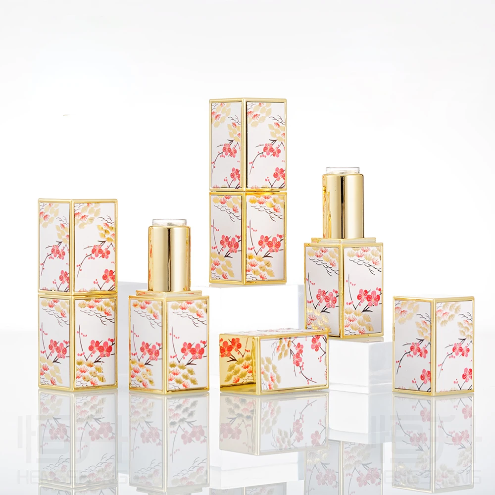 Visoko-kakovostni razred reliefni plum blossom prazno šminka kvadratnih cevi pakiranje bela šminka cev retro vzorec